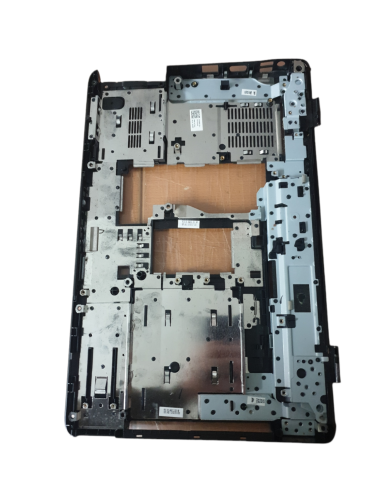 Base inférieure Dell Inspiron 1545 0U499F