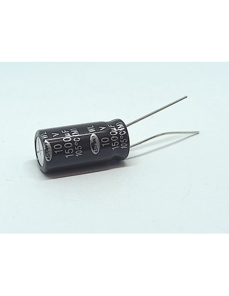 Condensateur 10V 1500μf